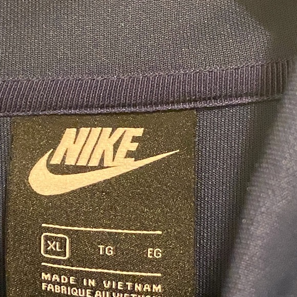 Nike Track Jacket - Picture 7 of 8